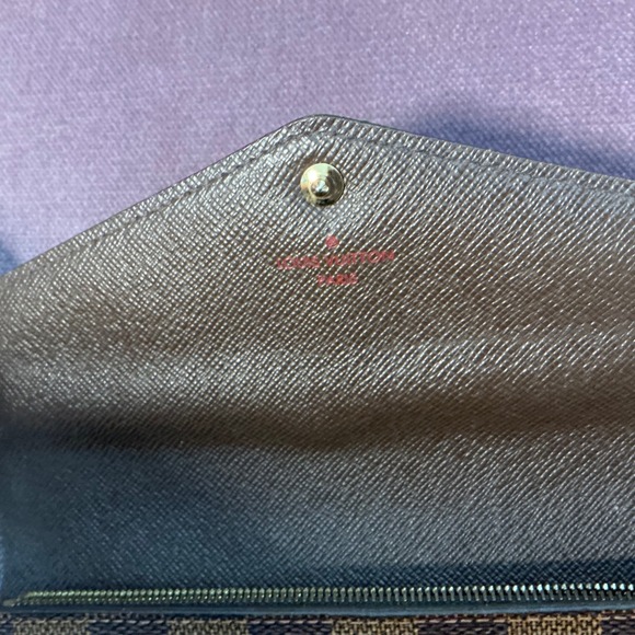 Louis Vuitton Damier Ebene Canvas Long Wallet - Picture 3 of 13